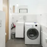 Urban In Apartament *